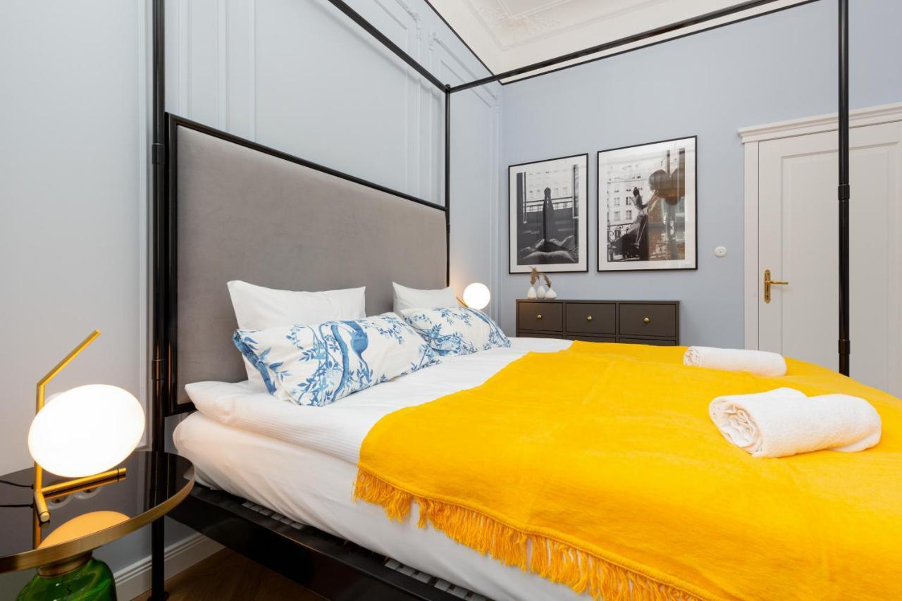 Lux Golden Apartment Praga Kepna By Renters Prestige Варшава Екстериор снимка